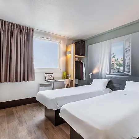 Lyon Grand Stade 梅济约