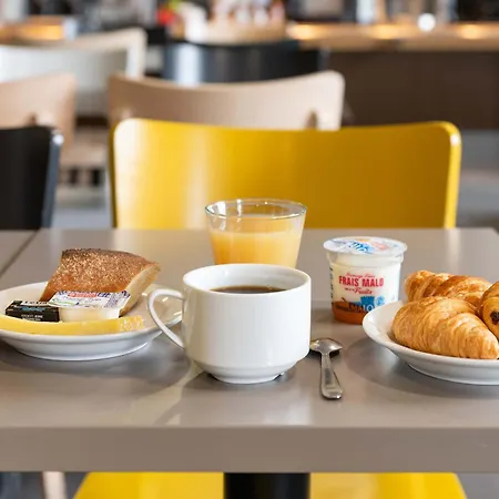 酒店 Lyon Grand Stade 梅济约