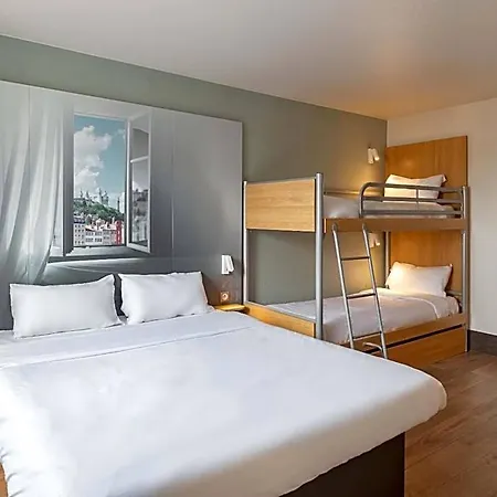 Lyon Grand Stade Hotel Meyzieu