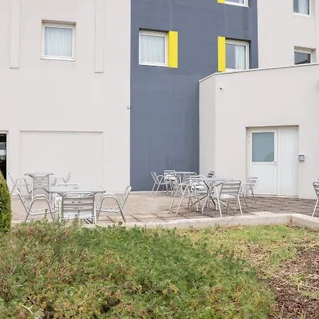 Hotel Lyon Grand Stade