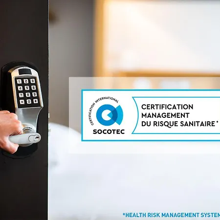 Lyon Grand Stade 酒店